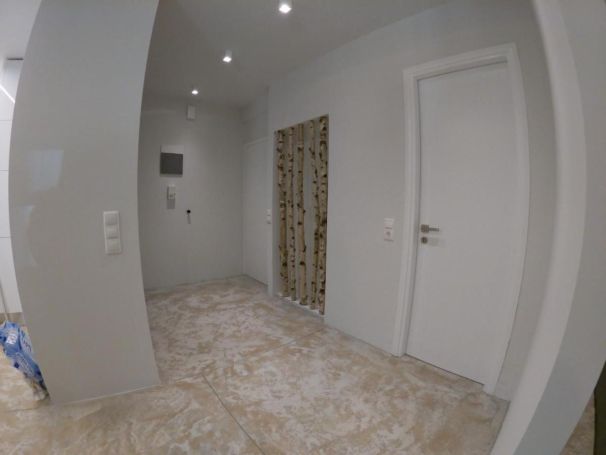Apartment Renovated In Kifissia Center Near Metro G25 *